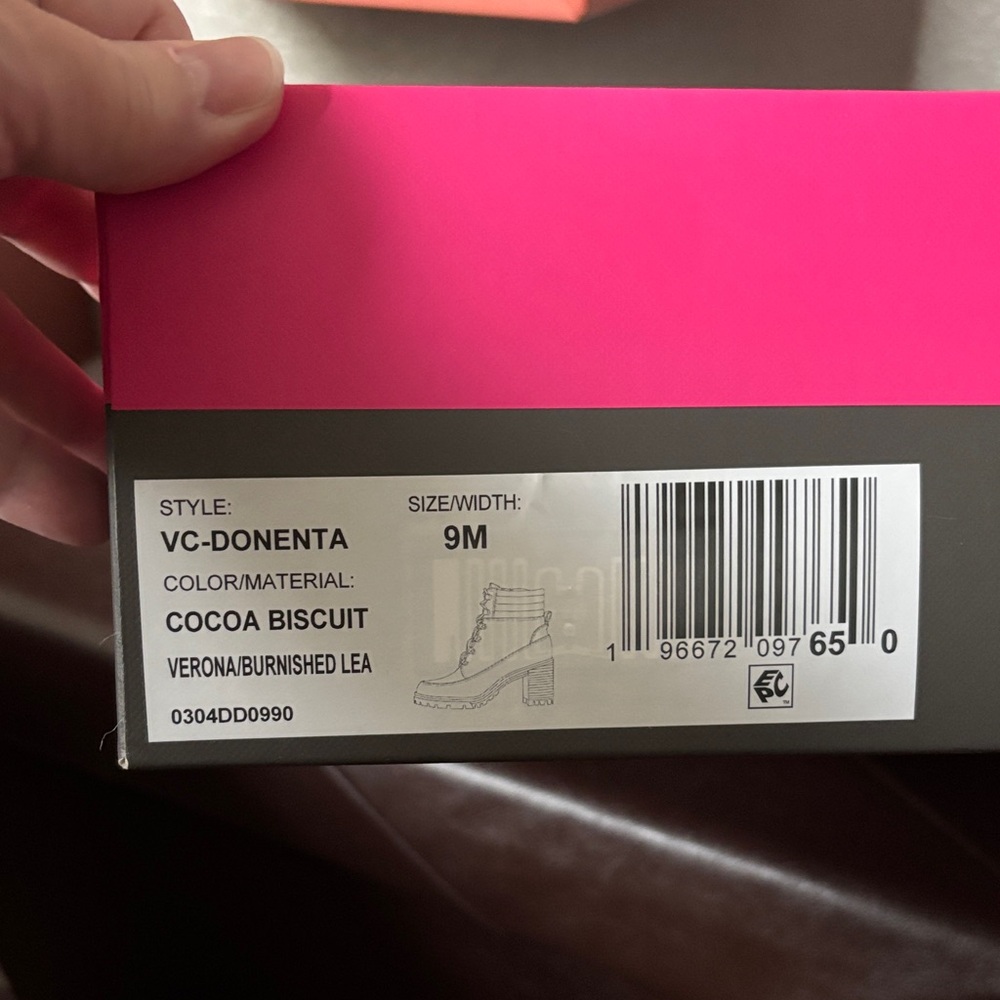 Vince Camuto Women's Lace-Up Brown Boots - Picture 2 of 7